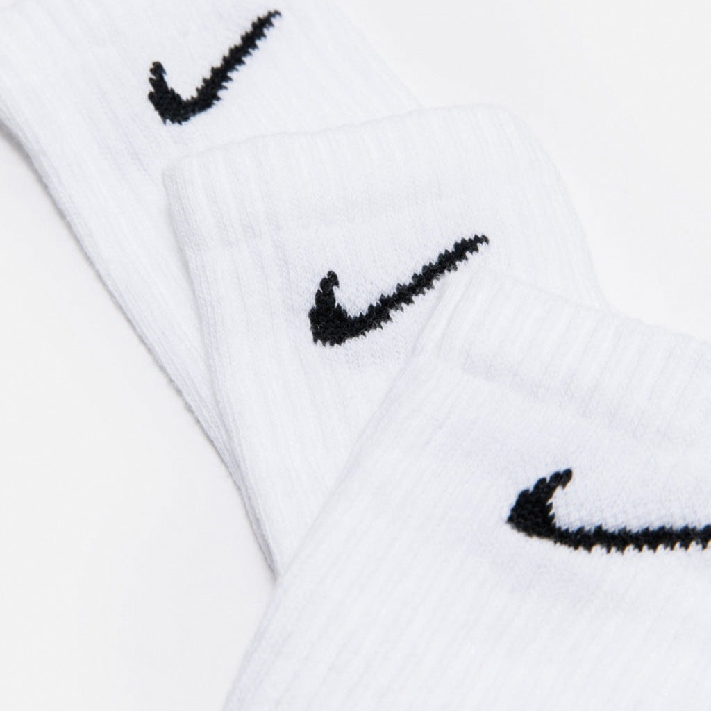 NIKE Y NK EVRYDAY CUSH CREW PR- en color BLANCO (6)