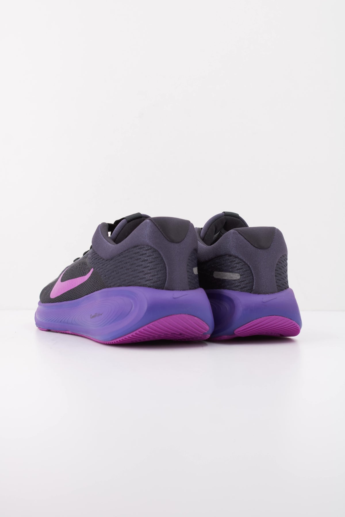 NIKE NIKE STELLAR RIDE GS en color NEGRO (4)
