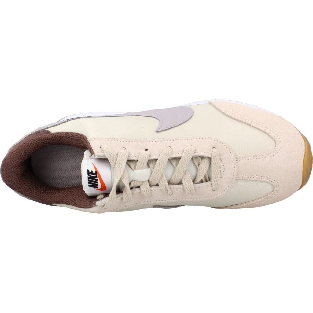 NIKE NIKE PACIFIC GS en color NUDE (7)