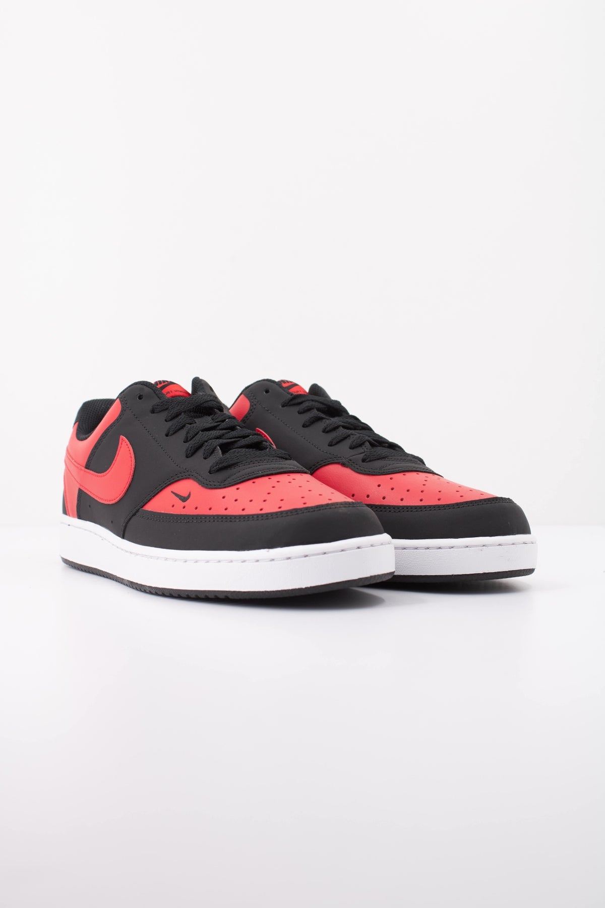 NIKE NIKE COURT VISION LO P NB en color NEGRO (2)