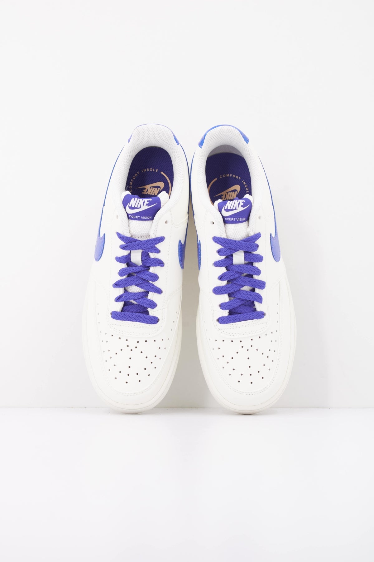 NIKE W NIKE COURT VISION LO SE en color BLANCO (3)