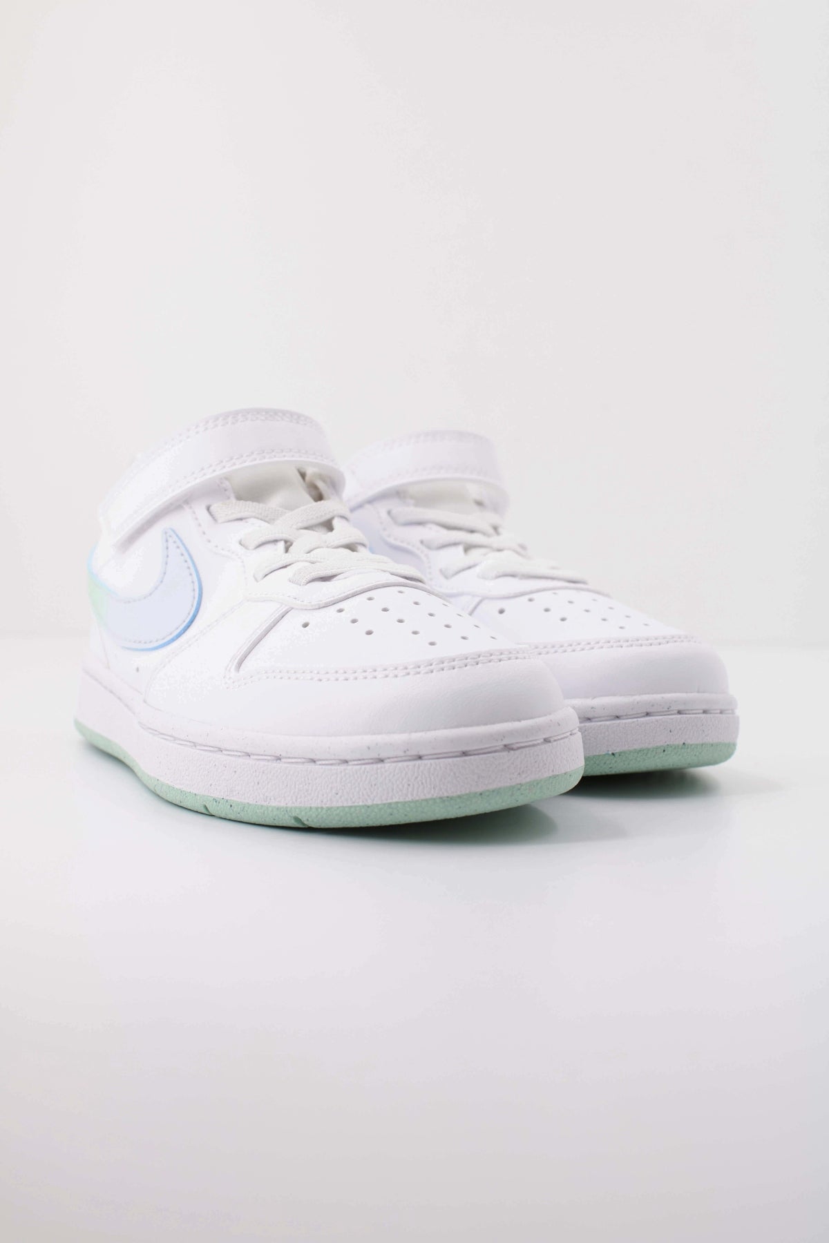 NIKE COURT BOROUGH LOW FADE PS en color BLANCO (2)