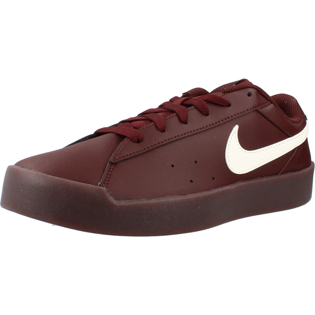 NIKE W NIKE COURT HERITAGE SL en color BURDEOS (1)