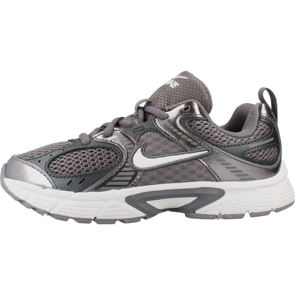 NIKE NIKE V RNR LACE PS en color GRIS (2)