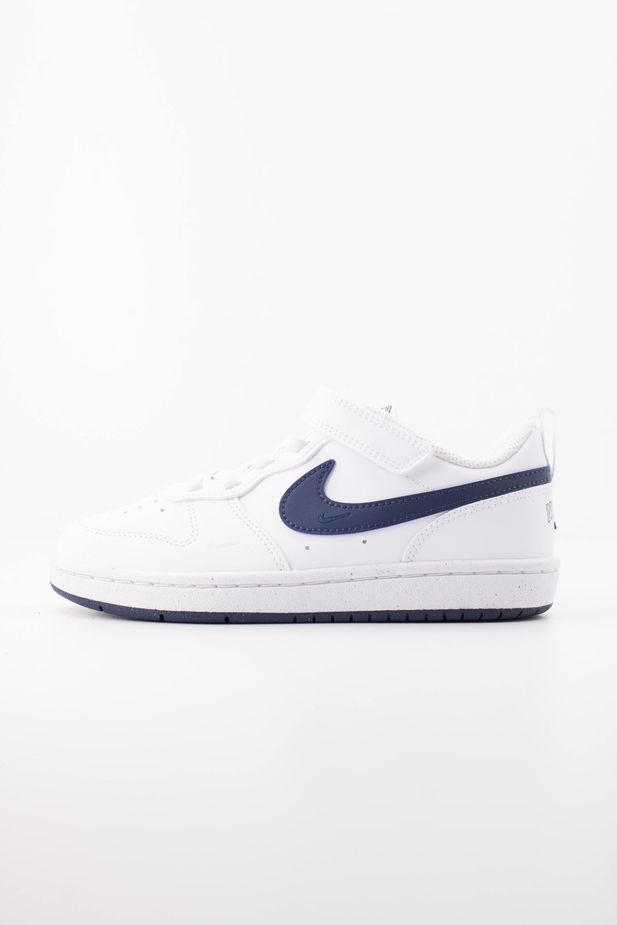 NIKE COURT BOROUGH LOW BRND PS en color BLANCO (1)