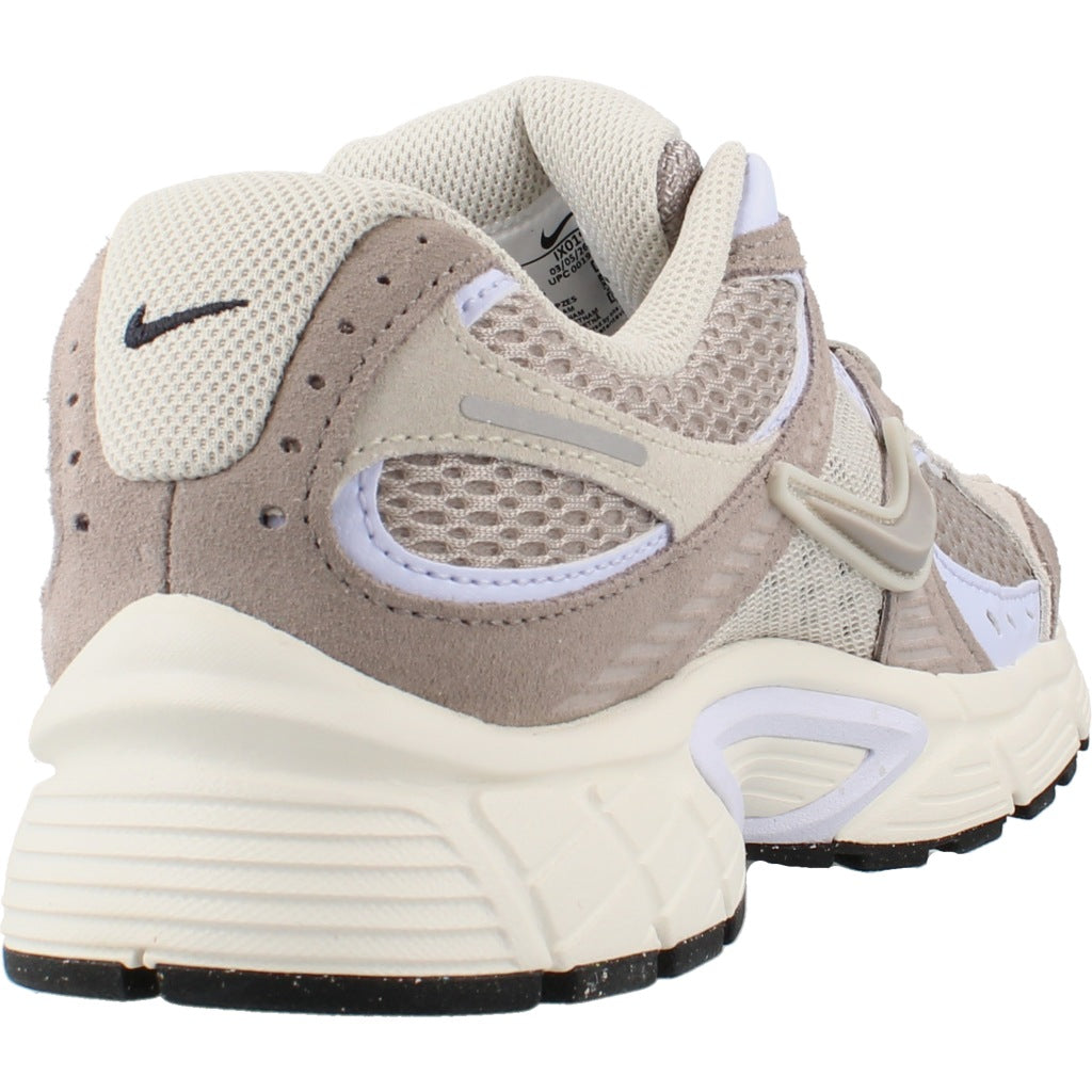 NIKE W NIKE V RNR SUEDE en color BEIS (3)