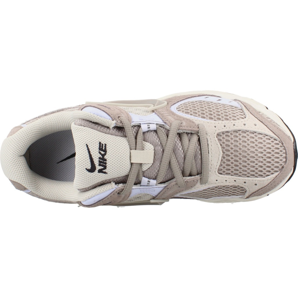NIKE W NIKE V RNR SUEDE en color BEIS (7)