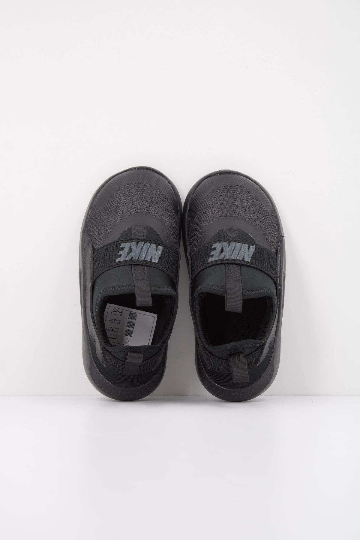 NIKE FLEX RUNNER TD en color NEGRO (3)