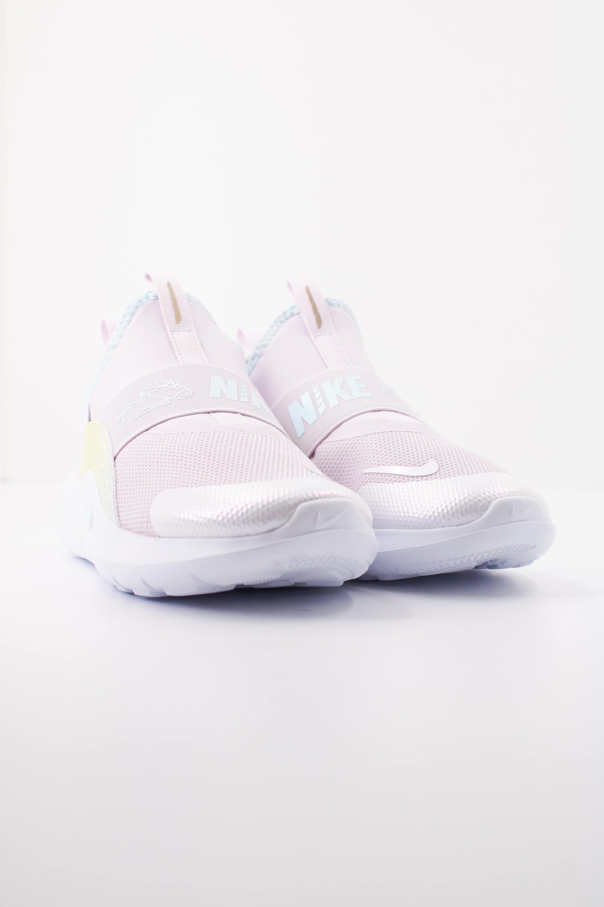 NIKE FLEX RUNNER LILS PS en color ROSA (2)