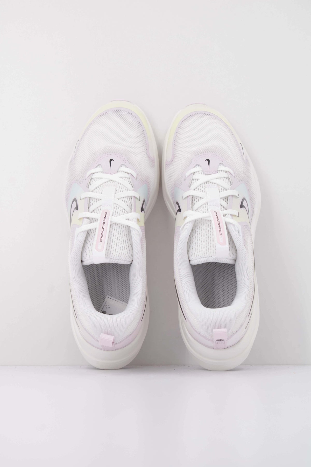 NIKE NIKE COSMIC RUNNER SE GS en color BLANCO (3)