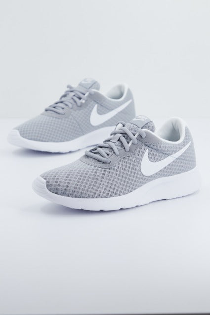 NIKE NIKE SP en color GRIS (1)