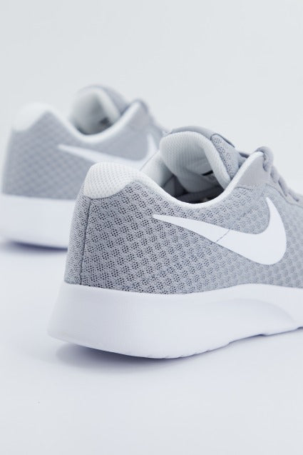 NIKE NIKE SP en color GRIS (3)