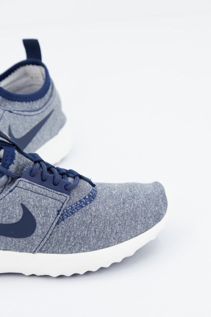 NIKE NIKE JUVENATE SE en color AZUL (2)