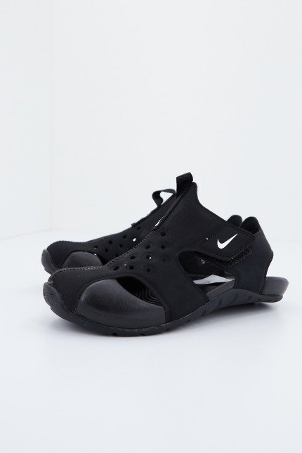 NIKE SUNRAY PROTECT PS en color NEGRO (1)