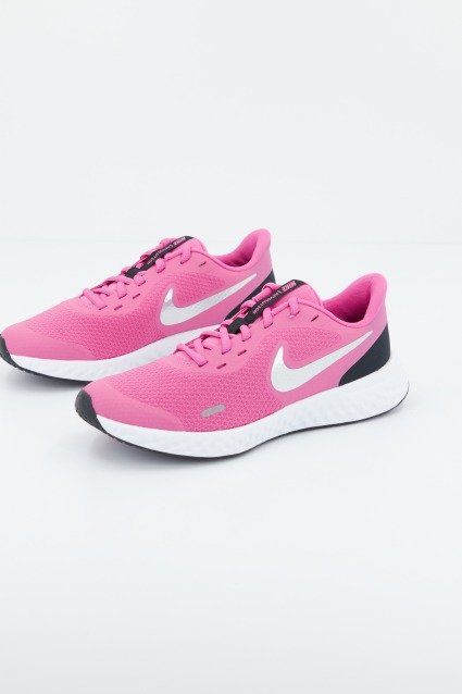 NIKE REVOLUTION GS en color ROSA (1)
