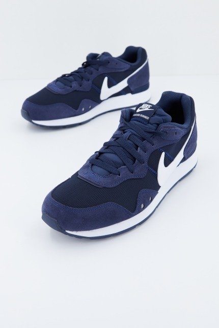 NIKE VENTURE RUNNER en color AZUL (2)