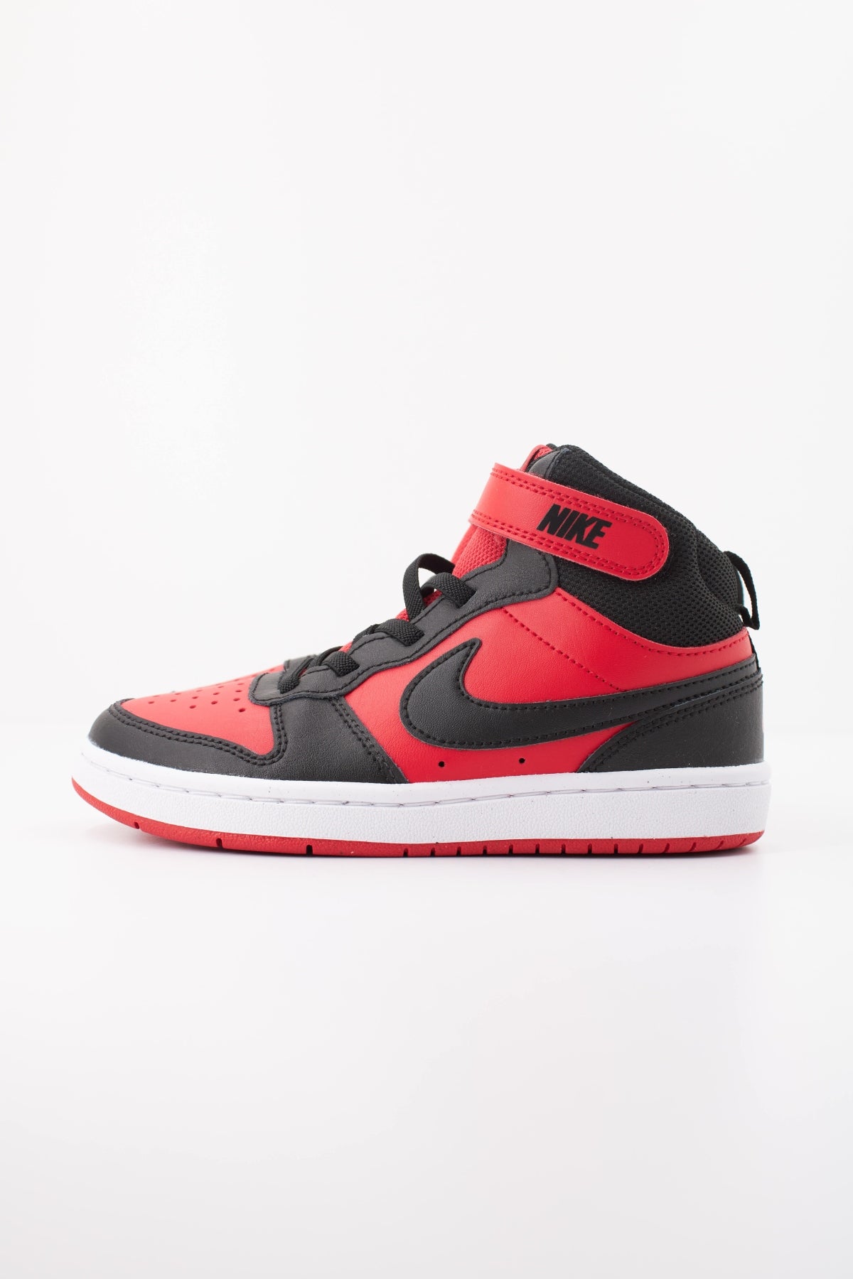 NIKE COURT BOROUGH MID PSV en color ROJO (1)