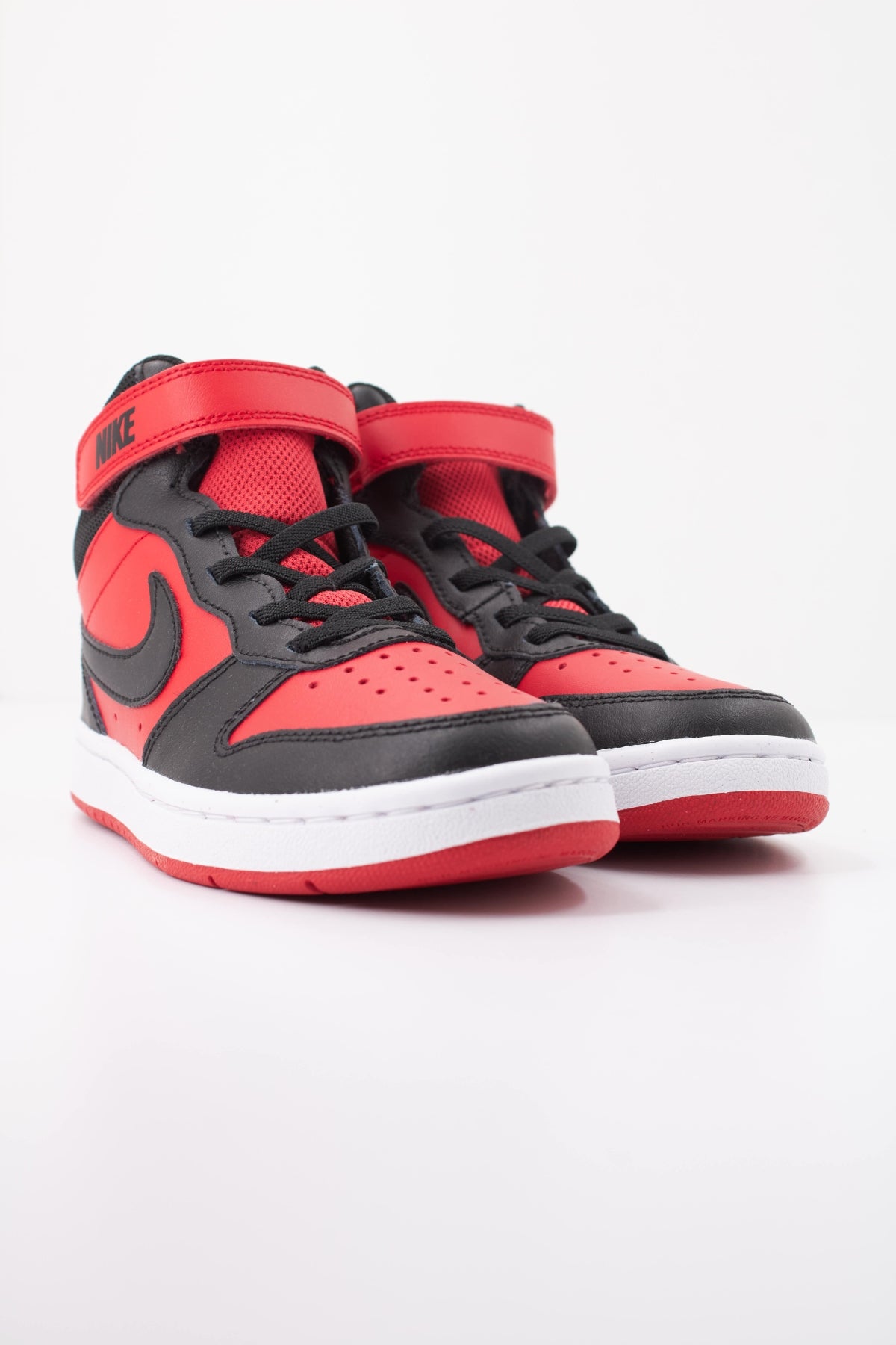 NIKE COURT BOROUGH MID PSV en color ROJO (2)
