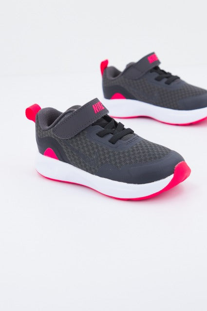 NIKE WEARALLDAY BABY/TODDLER SHOE en color NEGRO (1)