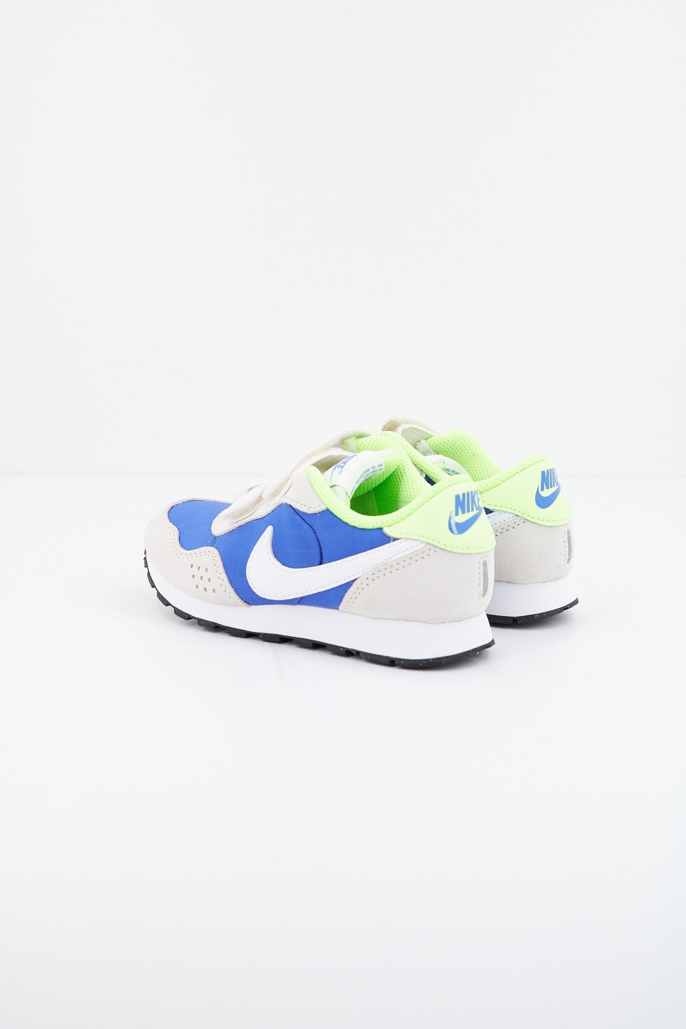 NIKE MD VALIANT LITTLE KIDS' en color AZUL (3)