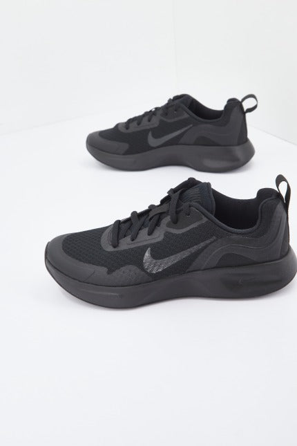 NIKE WEARALLDAY en color NEGRO (1)