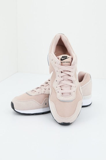 NIKE VENTURE RUNNER WOMEN'S en color ROSA (2)