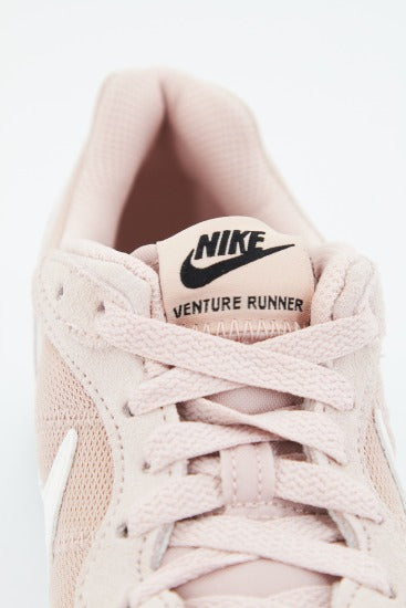 NIKE VENTURE RUNNER WOMEN'S en color ROSA (4)
