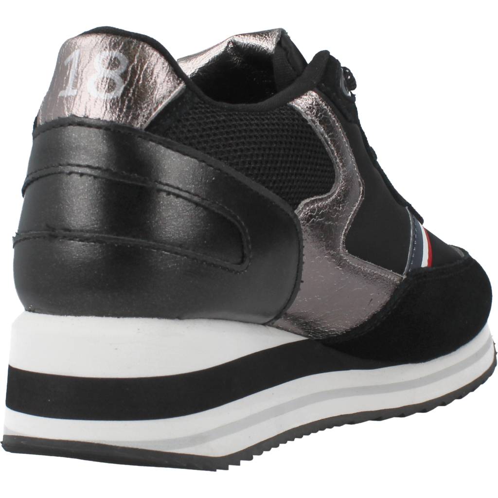 U.S. POLO ASSN SYLVIW en color NEGRO (3)