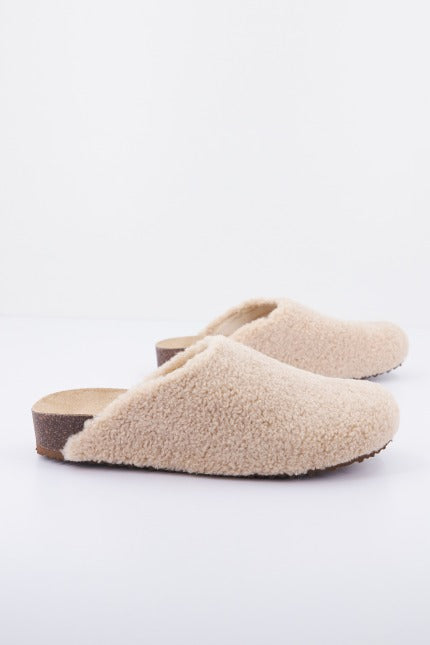 STEVE MADDEN VESA en color BEIS (2)