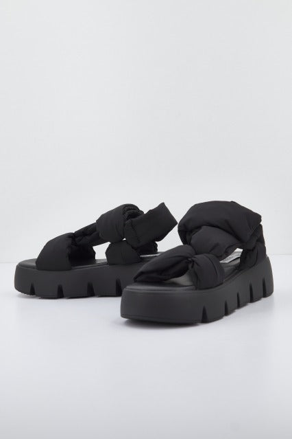 STEVE MADDEN BONKERS en color NEGRO (1)