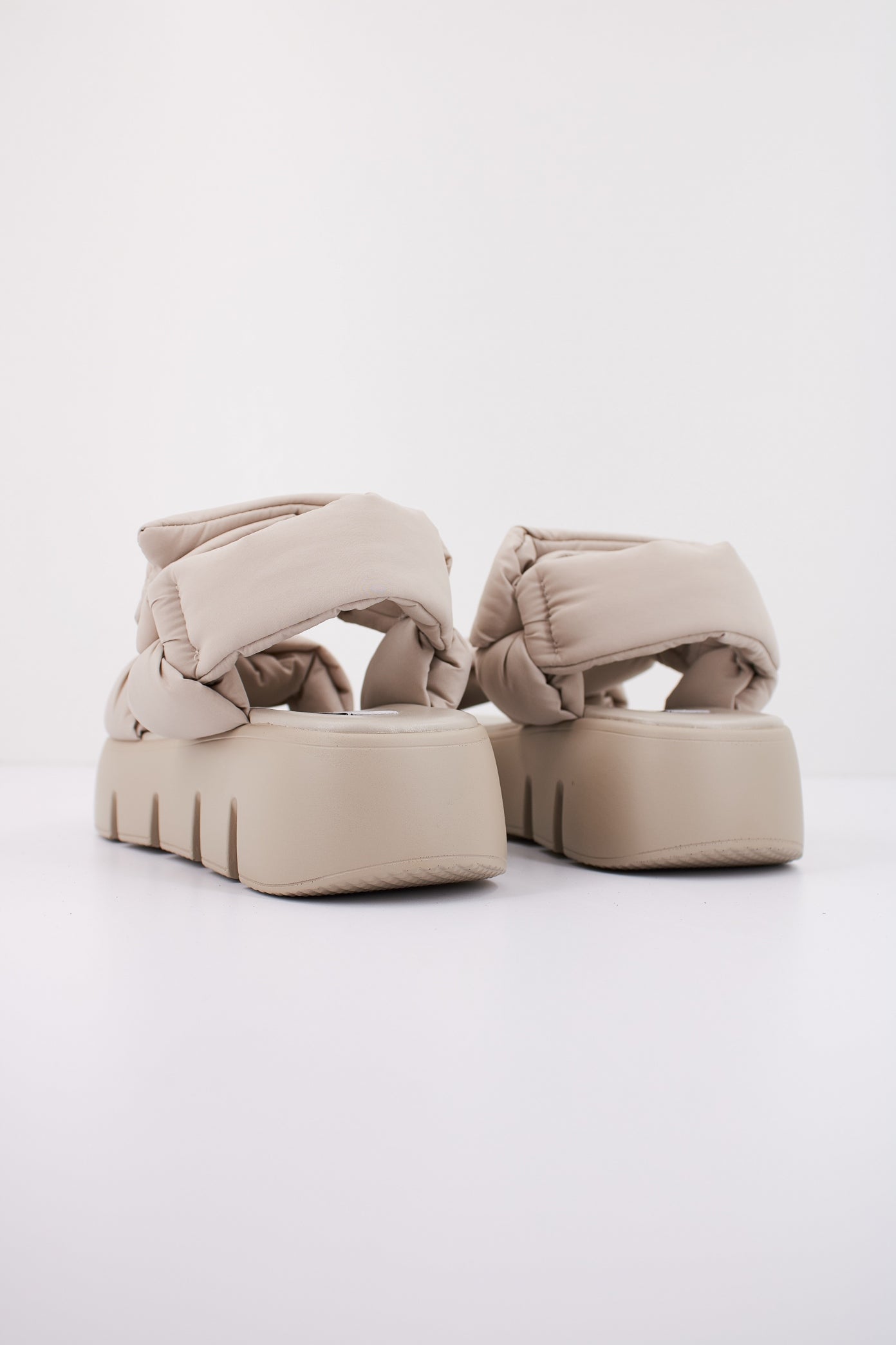 STEVE MADDEN BONKERS en color BEIS (3)