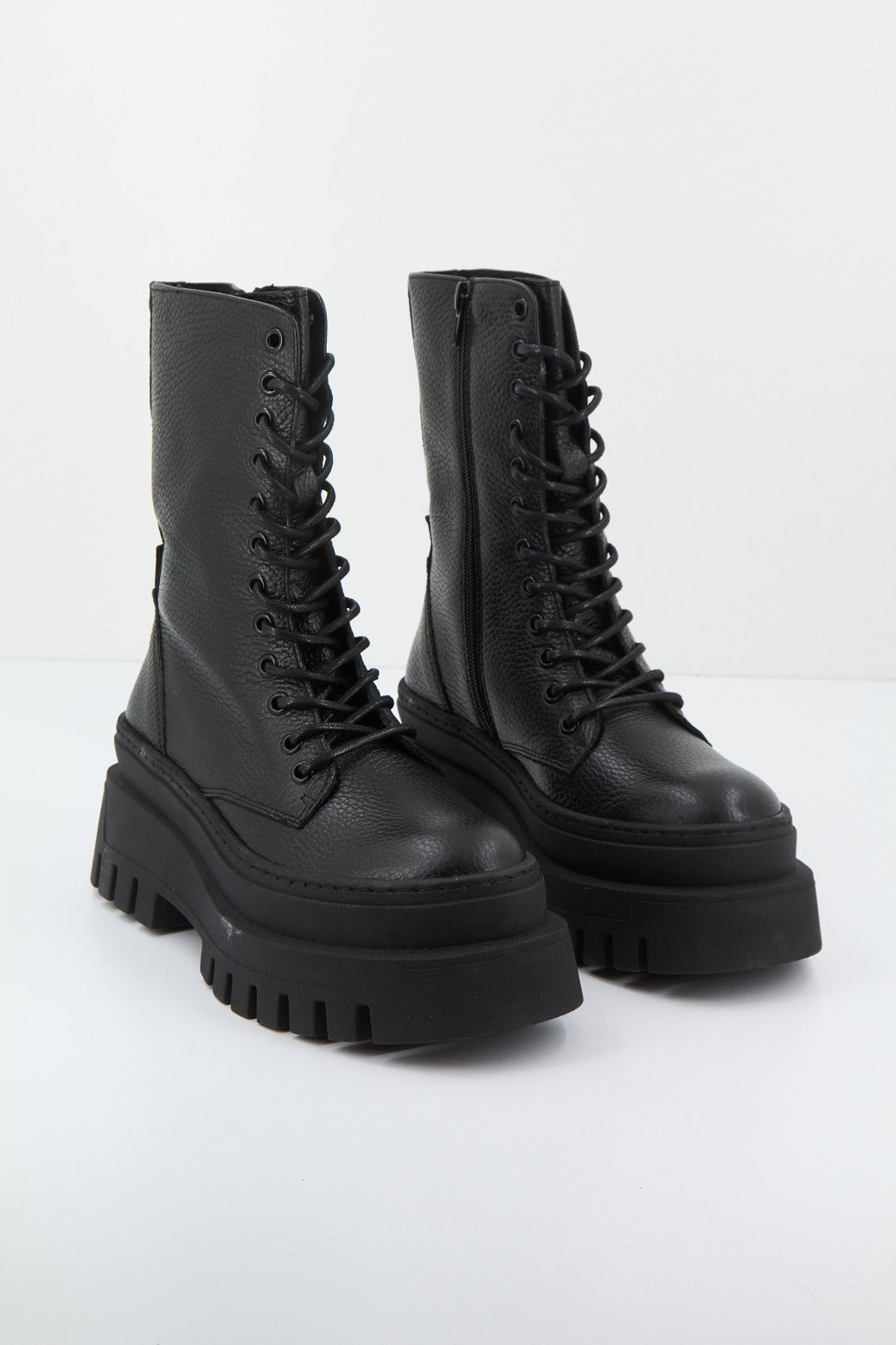 STEVE MADDEN COAST en color NEGRO (1)