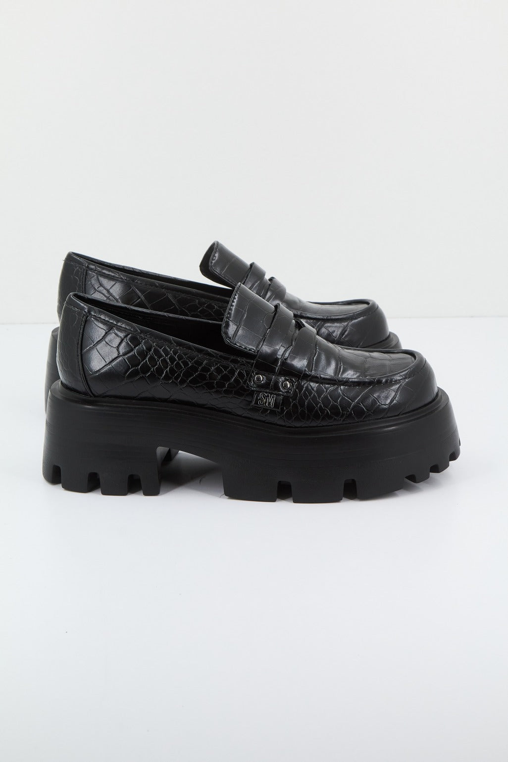 STEVE MADDEN MADLOVE en color NEGRO (2)