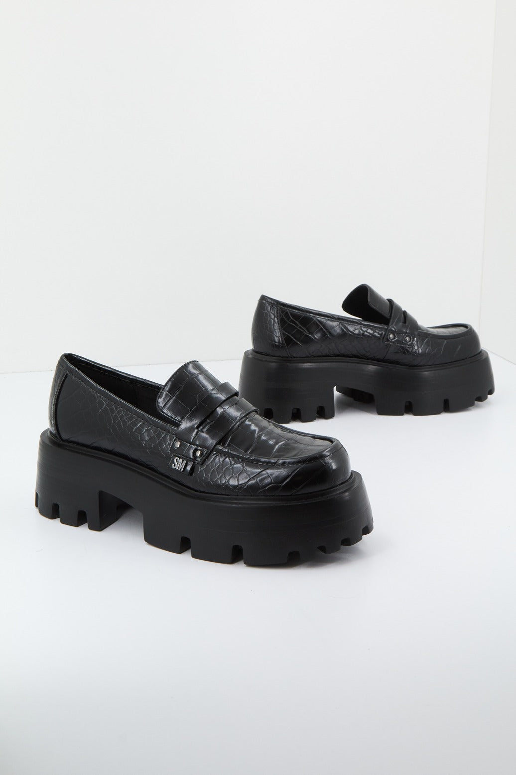 STEVE MADDEN MADLOVE en color NEGRO (4)