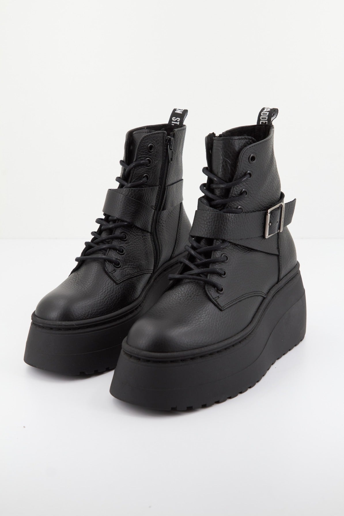 STEVE MADDEN PINACO en color NEGRO (3)