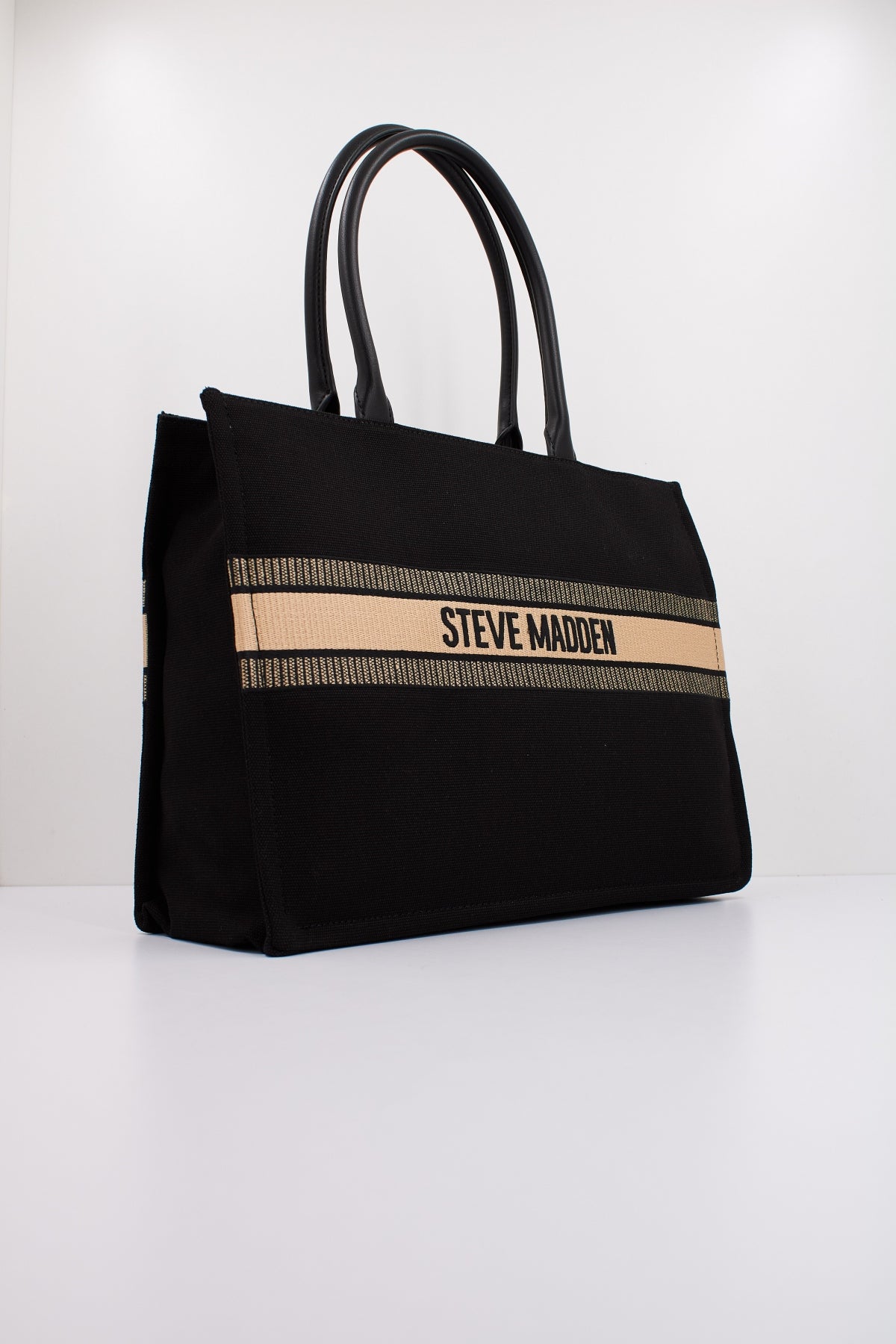 STEVE MADDEN BKNOX SM en color NEGRO (2)