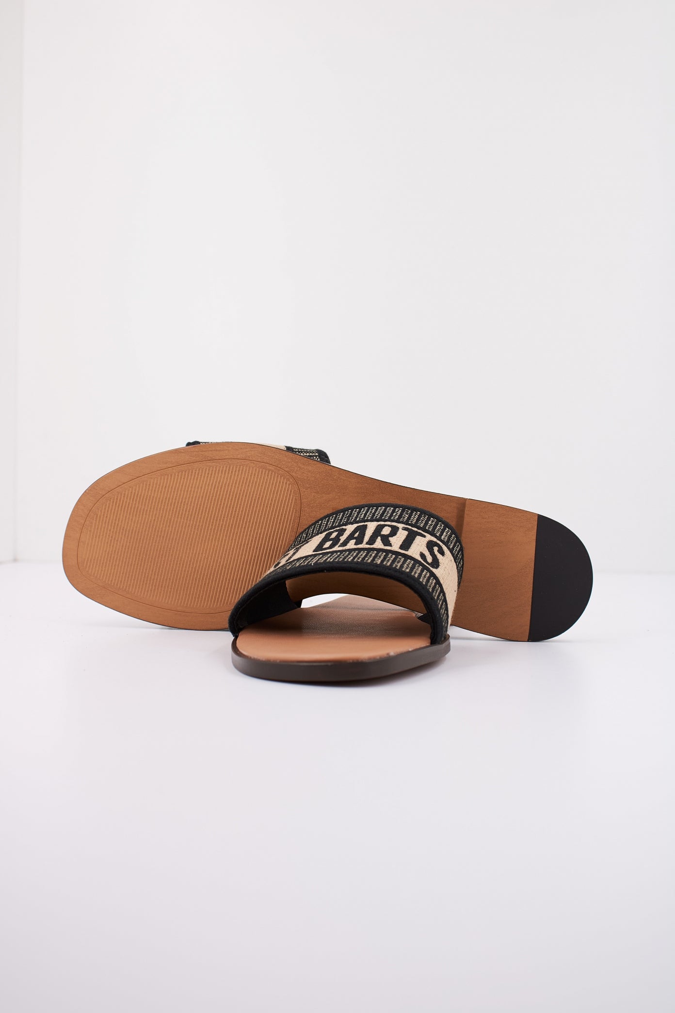 STEVE MADDEN KNOX en color NEGRO (4)
