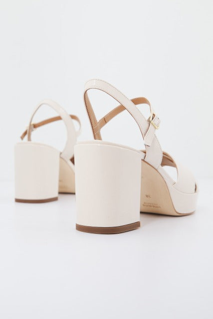 GIANMARCO SORELLI NORA en color BLANCO (4)