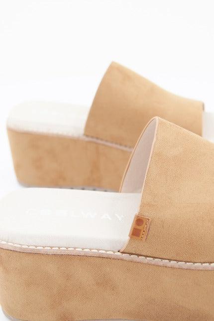 COOLWAY CELIA en color MARRON (4)