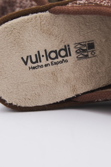VULLADI en color MARRON (4)