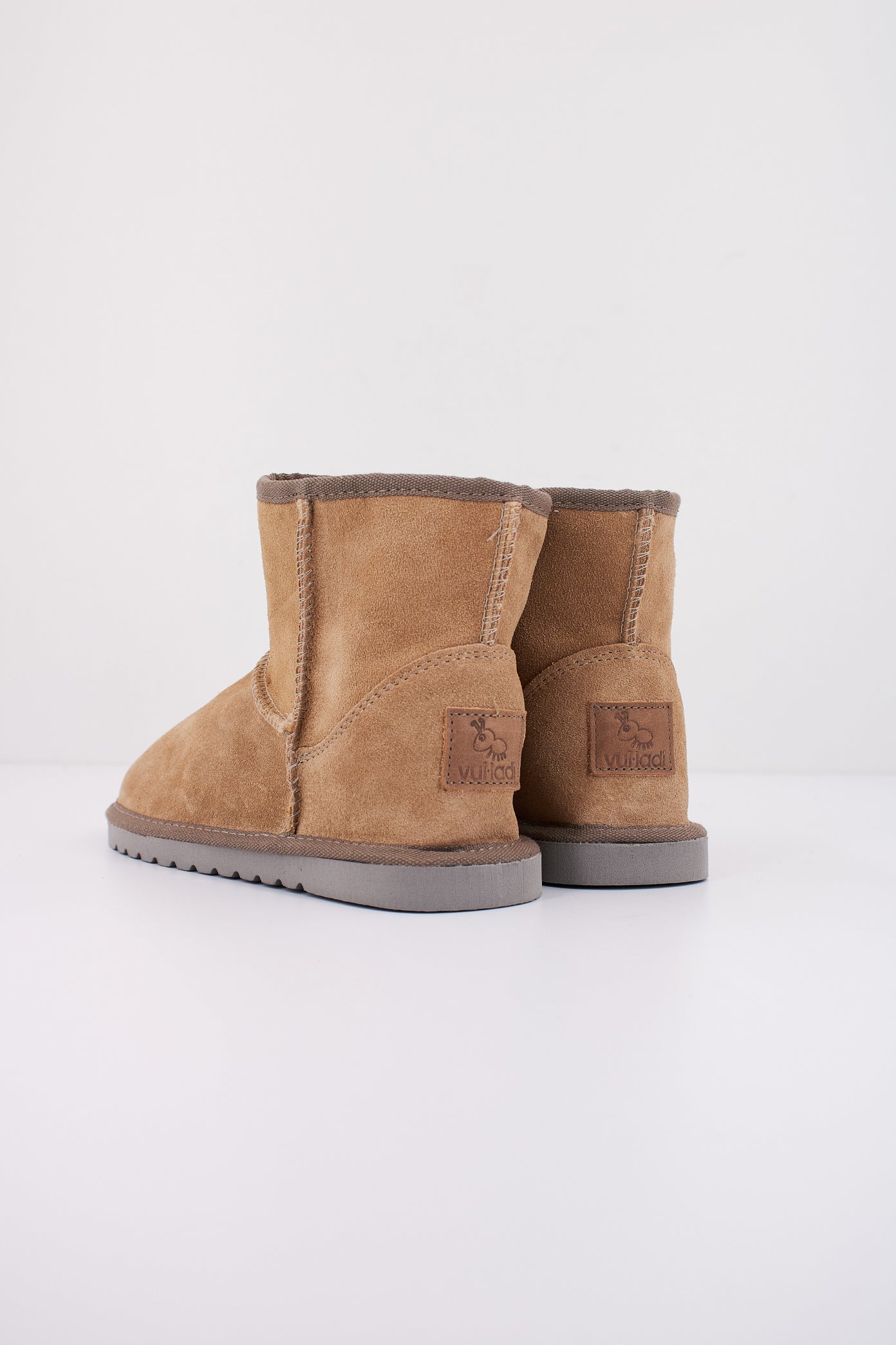 VULLADI en color MARRON (4)