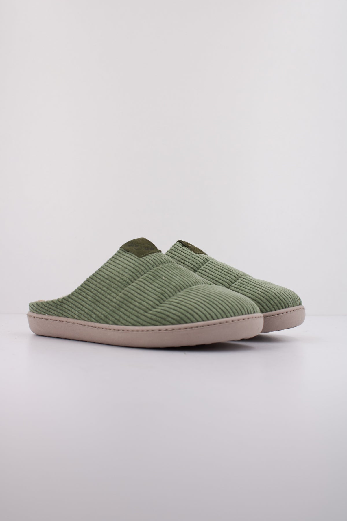 VULLADI en color VERDE (2)