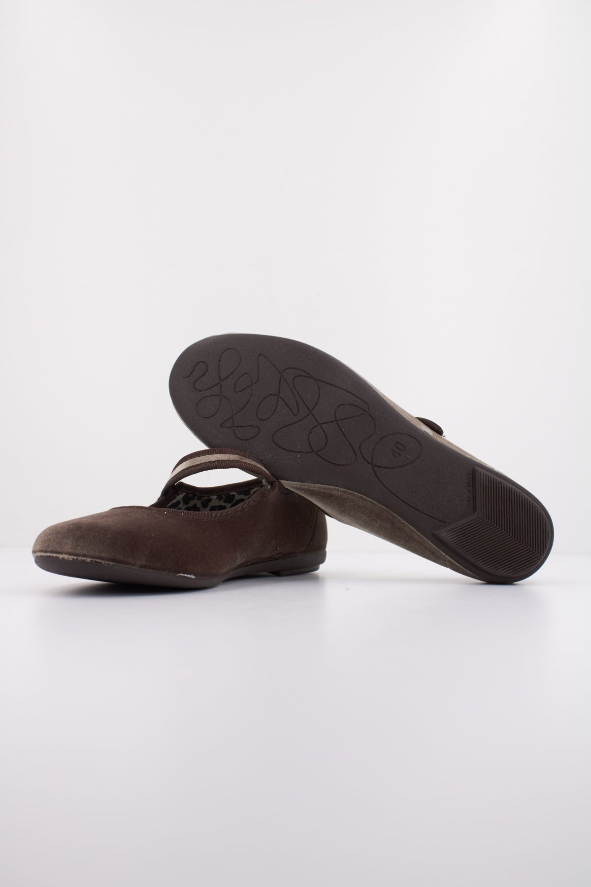 VULLADI en color BEIS (5)