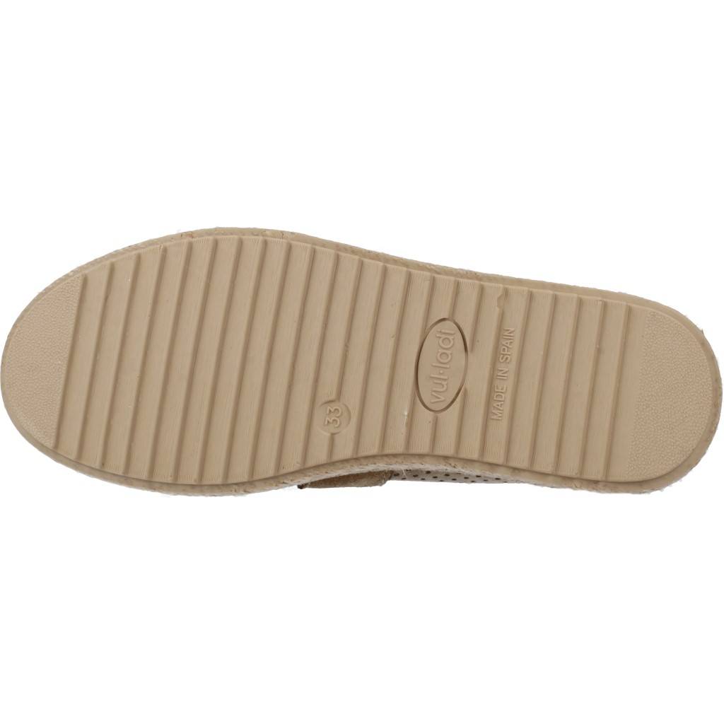 VULLADI en color MARRON CLARO (6)