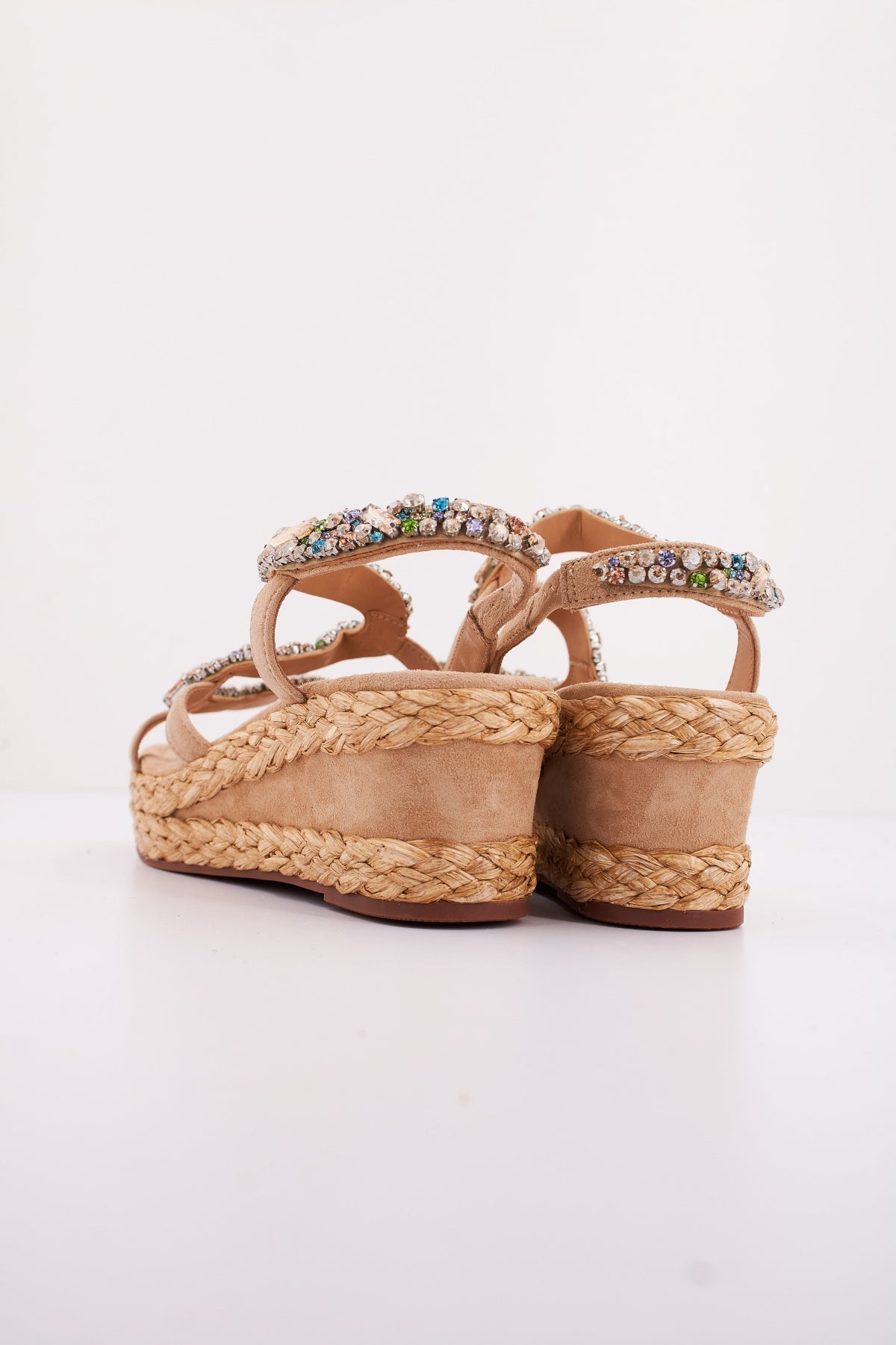 ALMA EN PENA V en color MARRON (4)