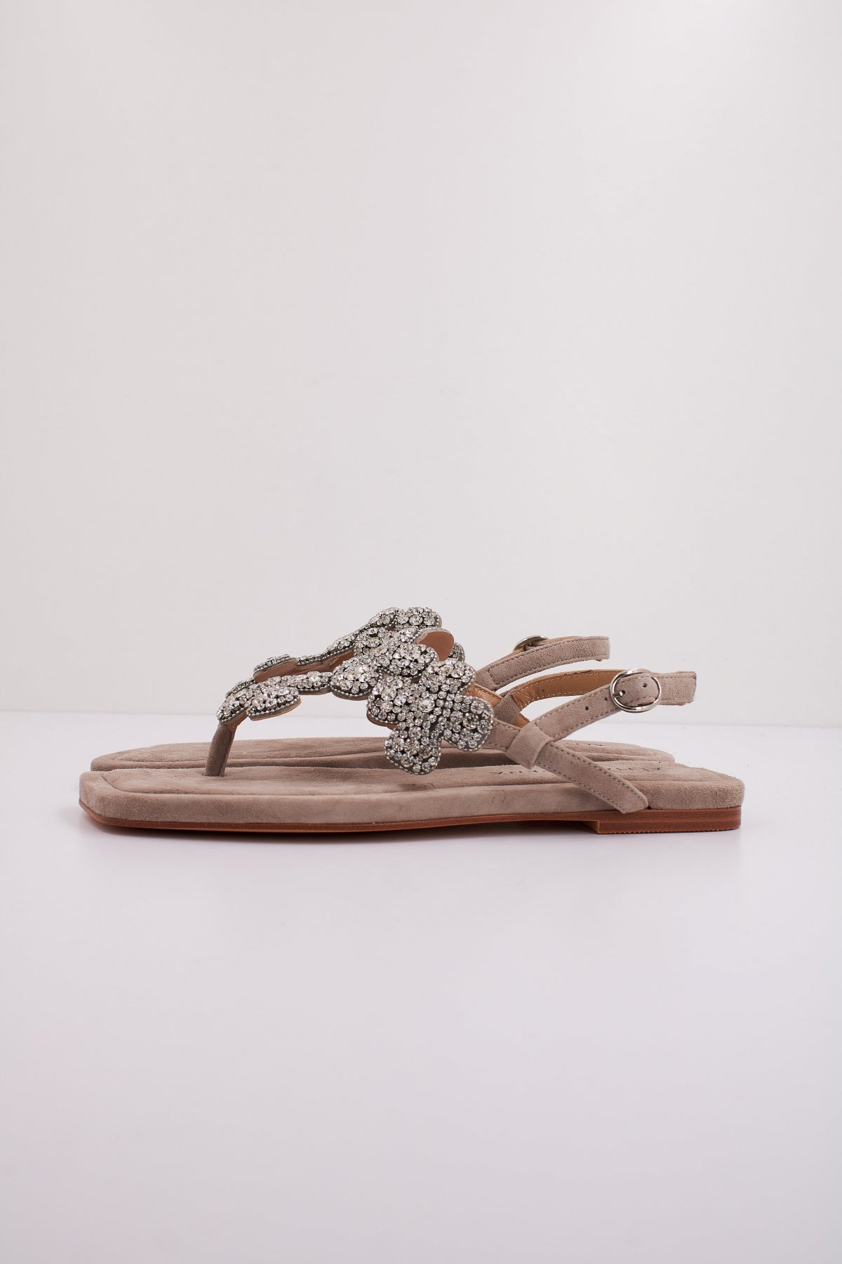 ALMA EN PENA V en color MARRON (1)