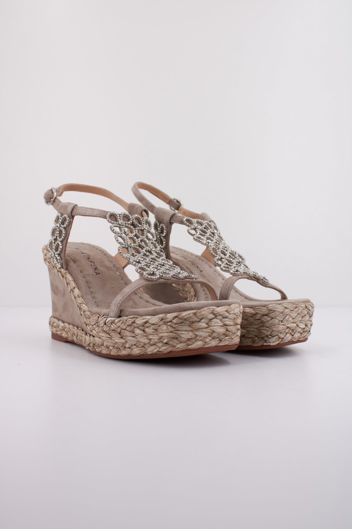 ALMA EN PENA V en color MARRON (2)