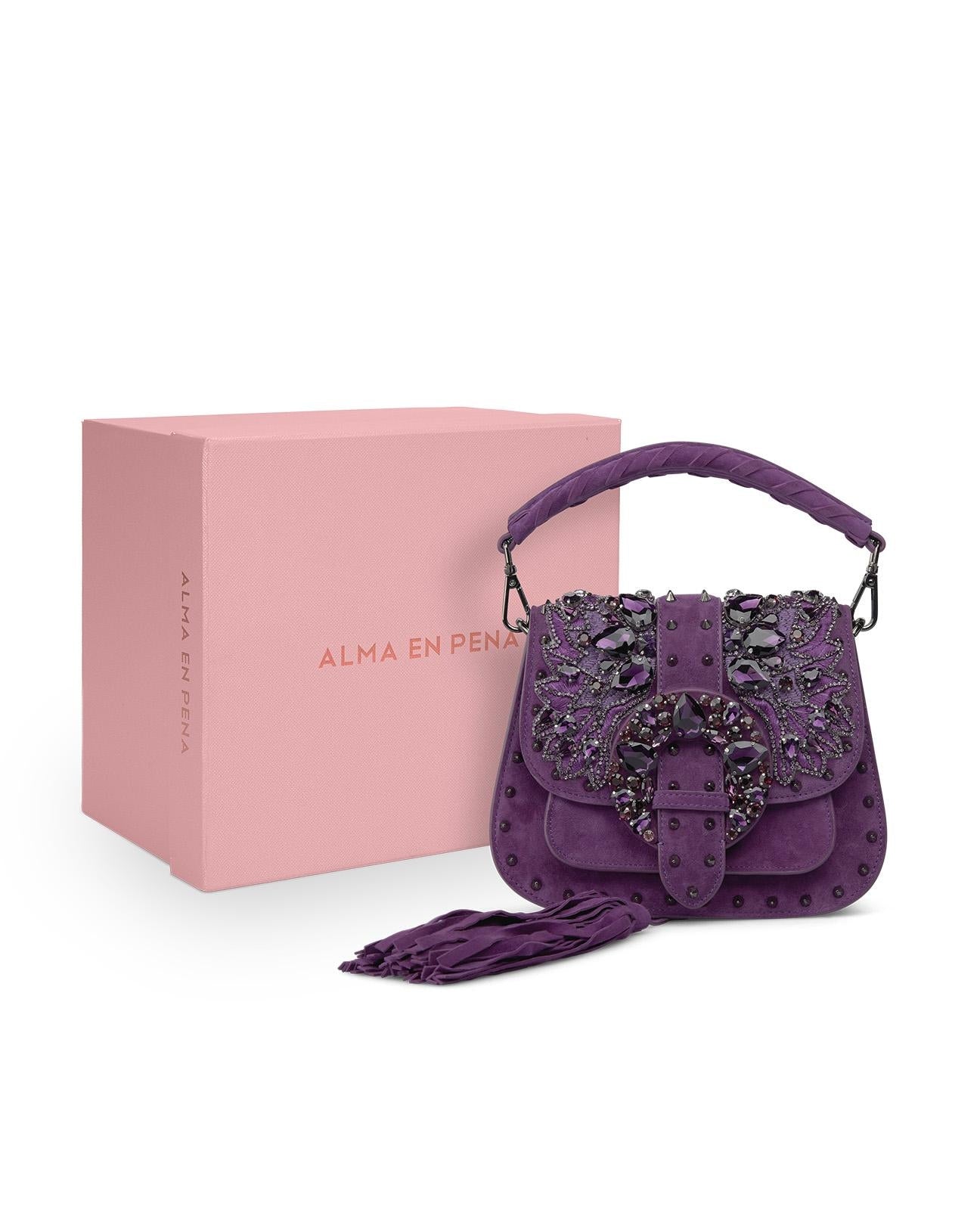 ALMA EN PENA en color VIOLETA (4)