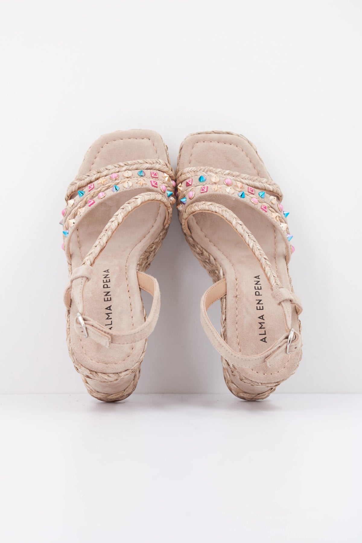 ALMA EN PENA V en color BEIS (3)