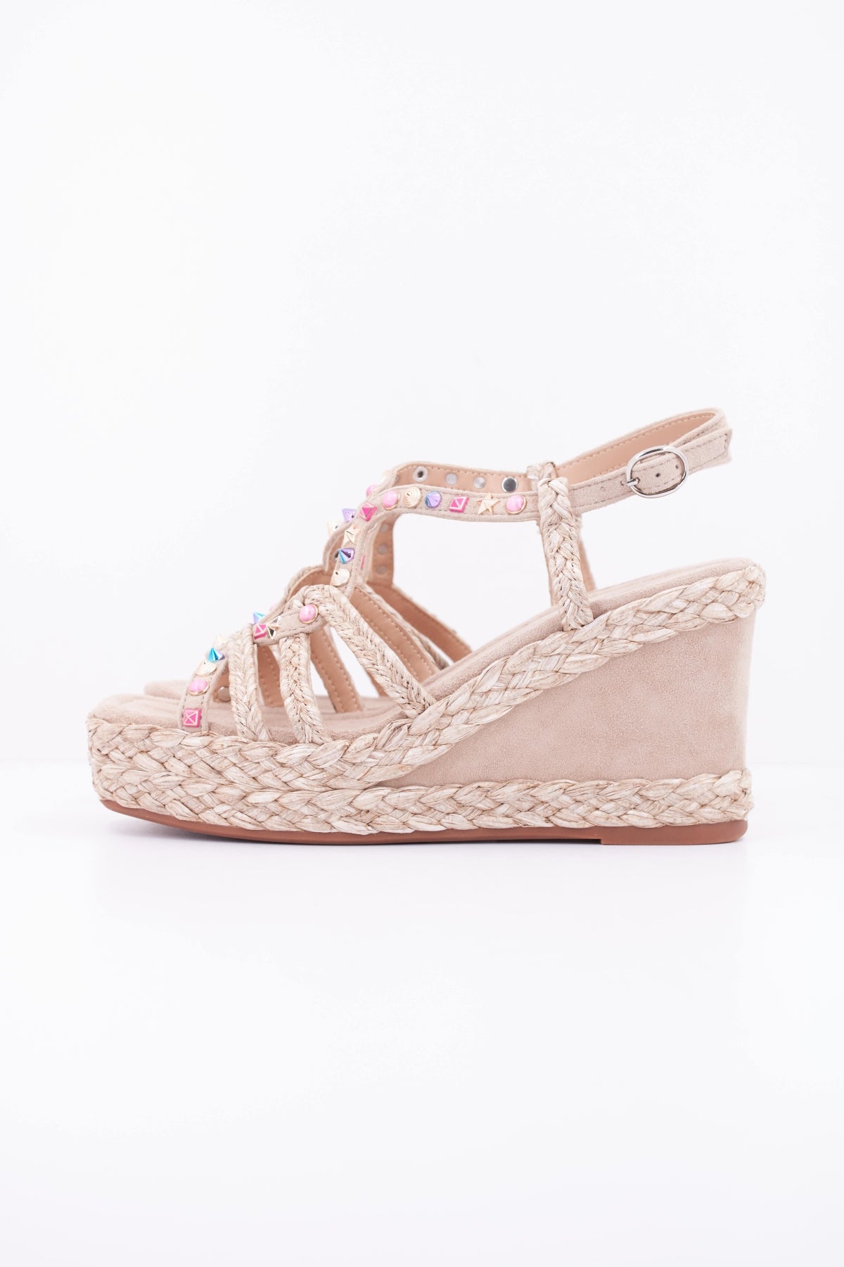 ALMA EN PENA SANDALIA PLATAFORMA SUEDE en color BEIS (1)